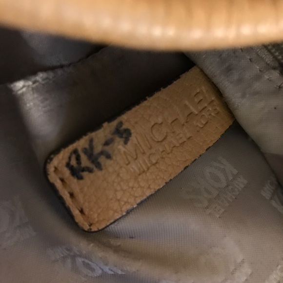 michael kors purse - authentic - Picture 5 of 8